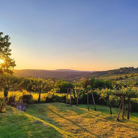 Borgo Villa Certano - Case Vacanza In Toscana Bauernhof Siena
